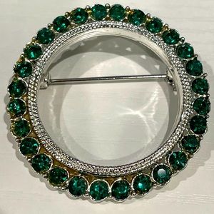 Vintage Dark Green Rhinestone Circle Pin Brooch Lucky Green ☘️☘️